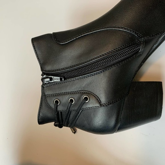 Baretraps Womens Roscoe Ankle Heeled Booties Size 6M Black Career Side Zip - Picture 2 of 16
